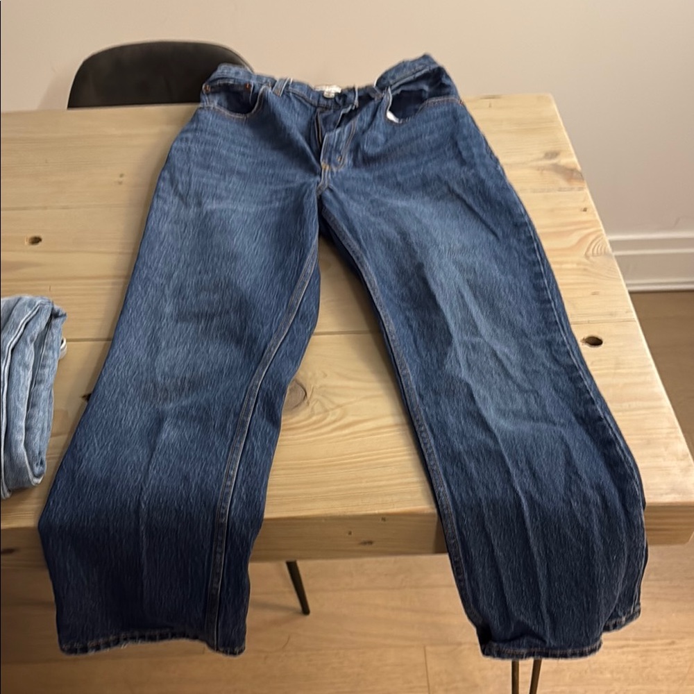 Abercrombie Curve Love 90s Straight Ultra High Rise Jeans